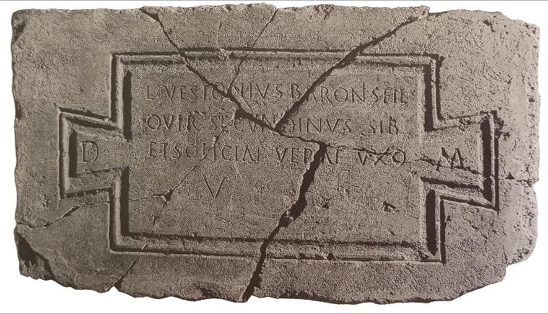 Inscription funéraire de Lucius Vestonius Secundinus