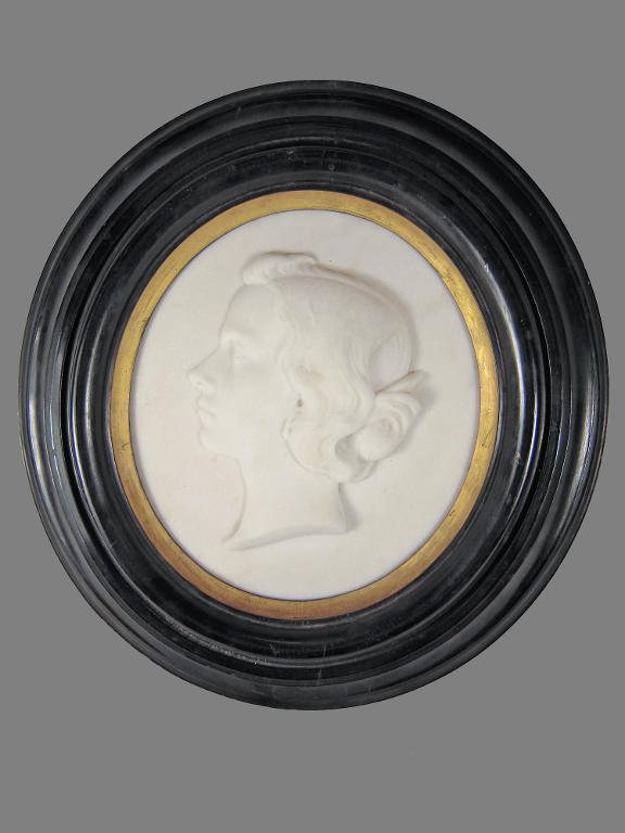 médaillon : Emilie Clarisse CARTERON épouse de Jean-Esprit MARCELLIN