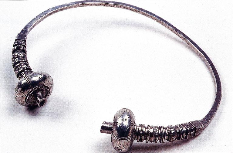 Torque en argent de Pallon